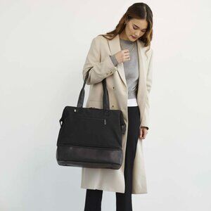 Beis The Mini Weekender  in Black
